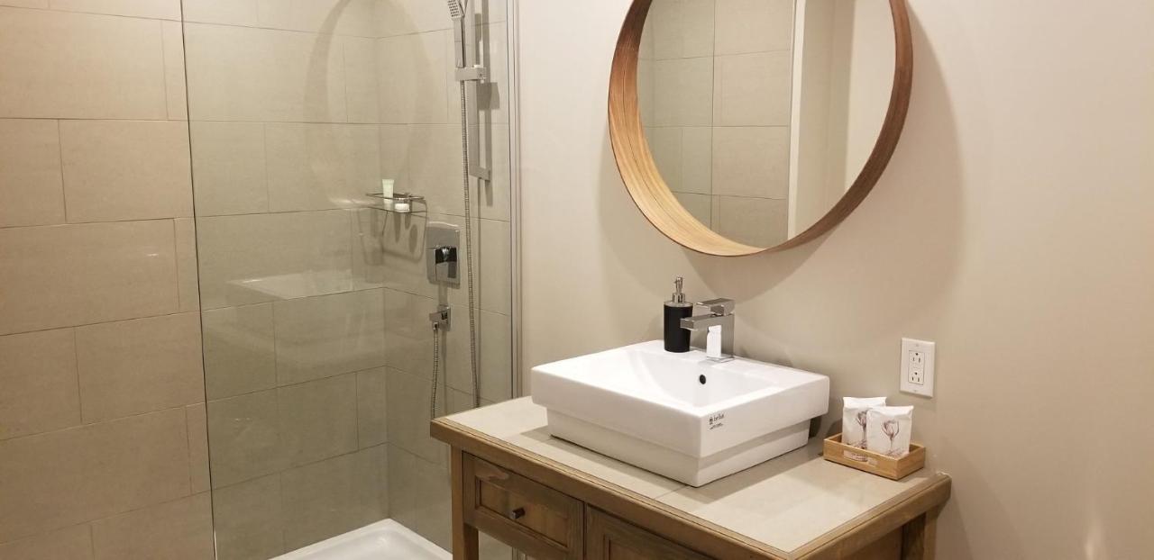 Hotel "Le Suisse" Saint-Donat-de-Montcalm Luaran gambar